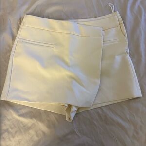 Zara Medium Cream skort / skirt and back as shorts